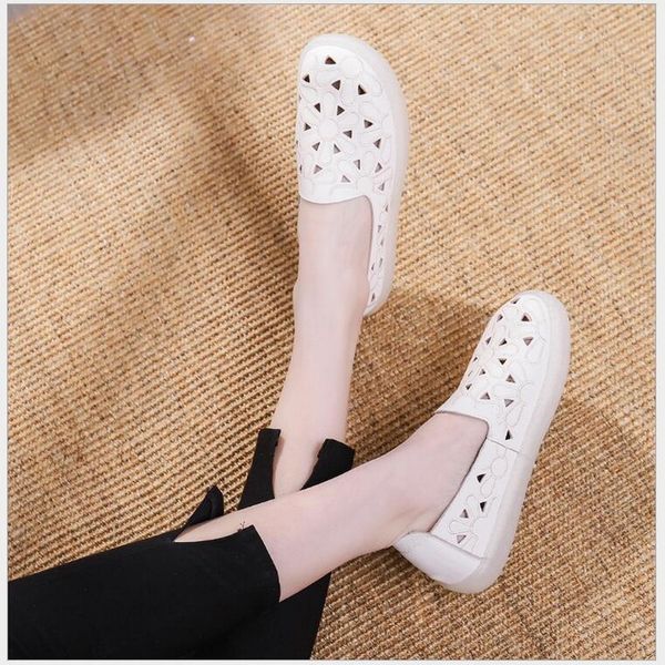 spring summer women casual shoes genuine leather loafers female flats sneakers ladies driving shoe cut-outs women shoe footwea, Black
spring summer women casual shoes genuine leather loafers female flats sneakers ladies driving shoe cut-outs women shoe footwea, Black