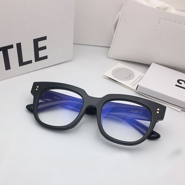 2020 women glasses frame men anti blue light eyeglasses frame vintage round clear lens glasses optical spectacle, Black
2020 women glasses frame men anti blue light eyeglasses frame vintage round clear lens glasses optical spectacle, Black