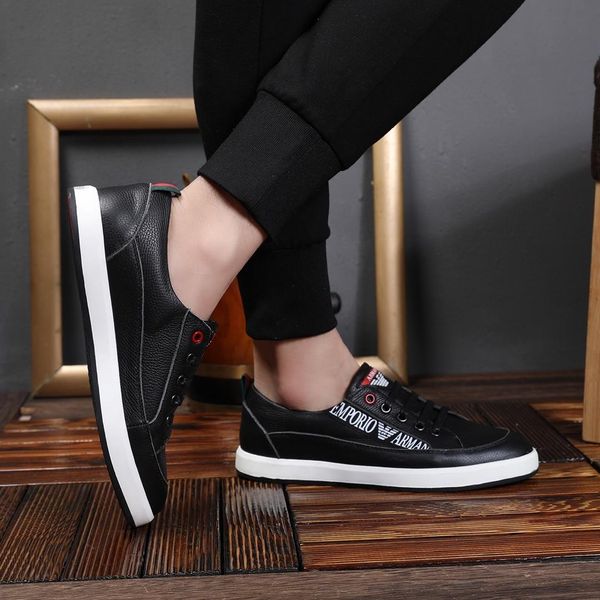 2021u limited edition men 's leather sneakers ,fashionable casual shoes ,comfortable thick -soled white shoes ,original box packaging, Black
2021u limited edition men 's leather sneakers ,fashionable casual shoes ,comfortable thick -soled white shoes ,original box packaging, Black
