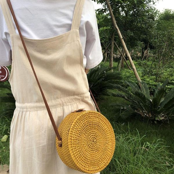 женщины практичный beach holiday vintage summer hand crochet одного плеча тканые большой емкости моды круглой формы соломы сумка
женщины практичный beach holiday vintage summer hand crochet одного плеча тканые большой емкости моды круглой формы соломы сумка