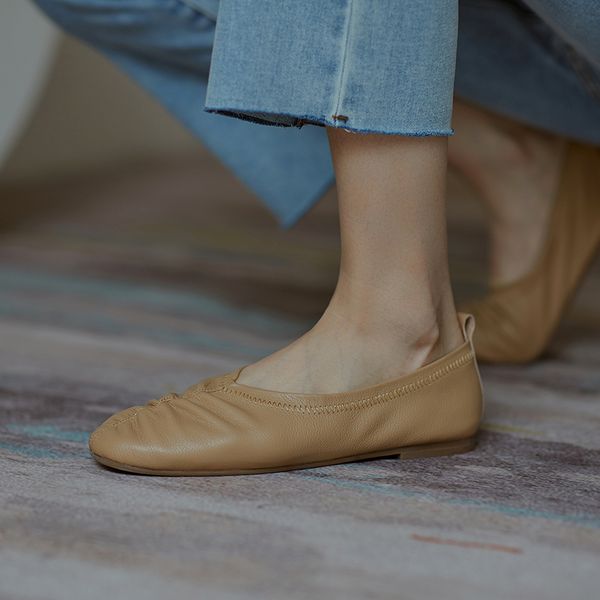 flat shoes for women ballet flats luxury shoes women designers genuine leather casual round toe spring/autumn brand, Black
flat shoes for women ballet flats luxury shoes women designers genuine leather casual round toe spring/autumn brand, Black
