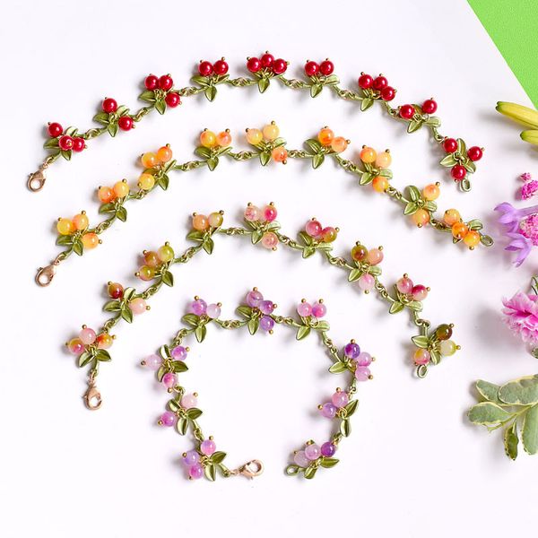 european and american fashion bracelet green leaf beaded multi-color temperament retro elegant hand jewelry female, Golden;silver
european and american fashion bracelet green leaf beaded multi-color temperament retro elegant hand jewelry female, Golden;silver