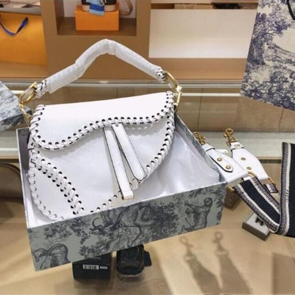 2020 женщин способа конструктора мешок плеча weave стиль crossbody сумка из натуральной кожи сумки письма седельных сумок с плечевым ремнем
2020 женщин способа конструктора мешок плеча weave стиль crossbody сумка из натуральной кожи сумки письма седельных сумок с плечевым ремнем