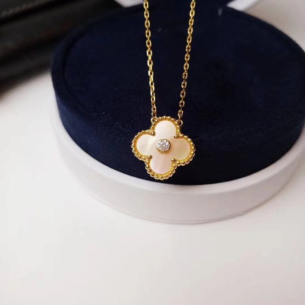 luxurious quality s925 silver flower pendant necklace with nature white shell for women necklace wedding gift jewelry ps7016
luxurious quality s925 silver flower pendant necklace with nature white shell for women necklace wedding gift jewelry ps7016