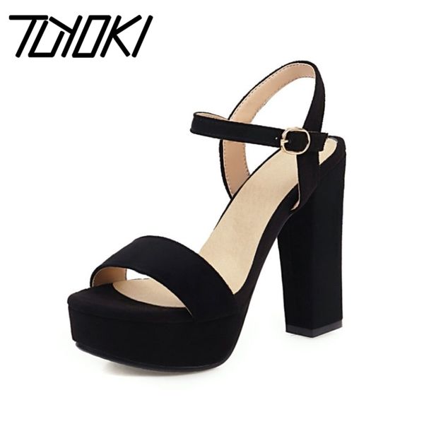 tuyoki women summer sandals shoes fashion metal buckle solid color shoes women square high heels platform footwear size 32-43, Black
tuyoki women summer sandals shoes fashion metal buckle solid color shoes women square high heels platform footwear size 32-43, Black