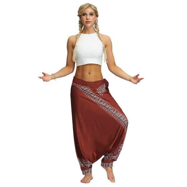 loose yoga pants digital printing bandage bloomers large size women's casual sports pants indonesian retro yoga trousers 2020, White;red
loose yoga pants digital printing bandage bloomers large size women's casual sports pants indonesian retro yoga trousers 2020, White;red