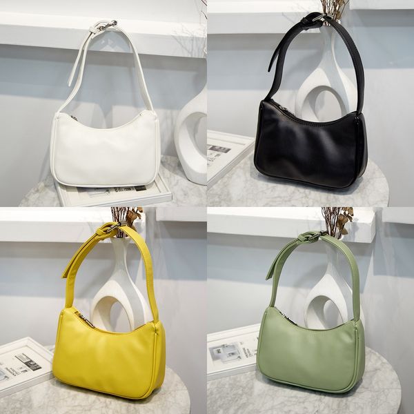 internet red foreign style women's 2020 new fashionable simple texture medieval style bag fashionable messenger bag all-match ins netwo
internet red foreign style women's 2020 new fashionable simple texture medieval style bag fashionable messenger bag all-match ins netwo