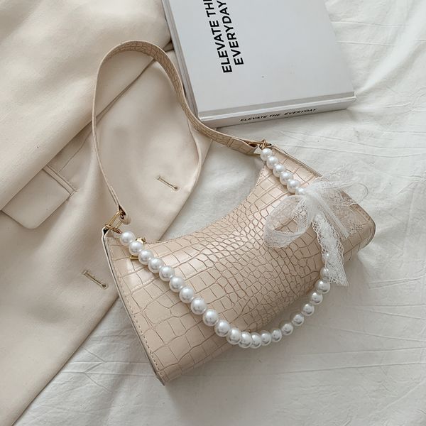 small bag female 2020 new pearl chain single shoulder wild ins trendy summer fresh mini square bag women leather handbags
small bag female 2020 new pearl chain single shoulder wild ins trendy summer fresh mini square bag women leather handbags