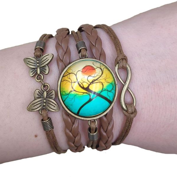 charm bracelets 2021 fashion multilayer scenery leather bracelet sunrise style punk brown/black/white round time gem women gift at037-048, Golden;silver
charm bracelets 2021 fashion multilayer scenery leather bracelet sunrise style punk brown/black/white round time gem women gift at037-048, Golden;silver