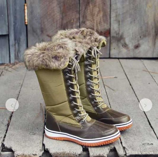 new retro rivet motorcycle boots women's plush boots winter knee high hair boot fashion female low heel down snow 35-43, Black
new retro rivet motorcycle boots women's plush boots winter knee high hair boot fashion female low heel down snow 35-43, Black