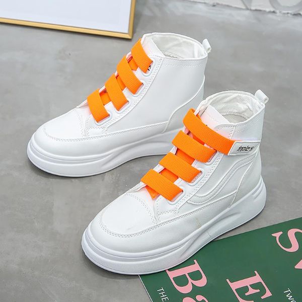 high top женщины квартиры обувь высота увеличение осень женщины ботильоны слип на белом сапоги на платформе женские кроссовки, Black
high top женщины квартиры обувь высота увеличение осень женщины ботильоны слип на белом сапоги на платформе женские кроссовки, Black