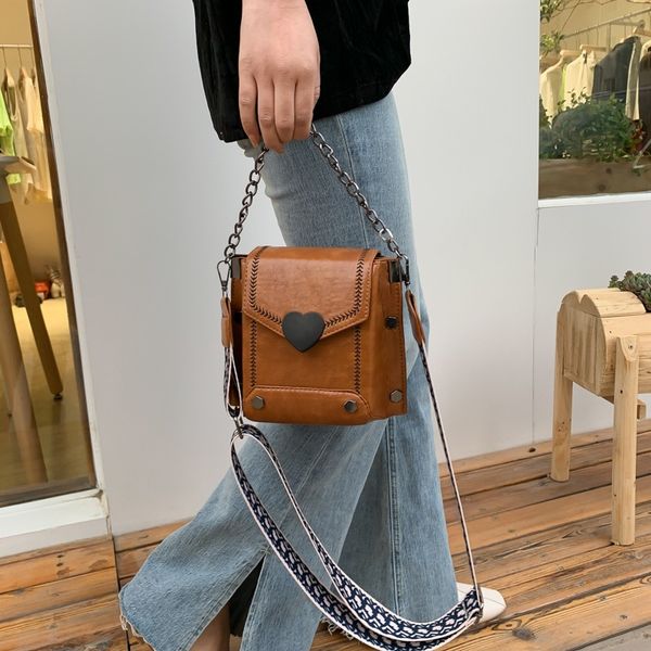 small bag women 2020 new korean version of the net red messenger bag texture ladies shoulder fashion retro female
small bag women 2020 new korean version of the net red messenger bag texture ladies shoulder fashion retro female