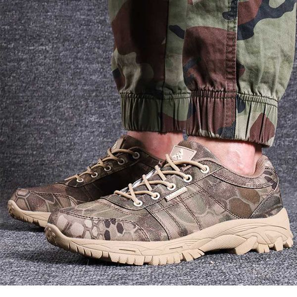 camouflage outdoor men climbing shoes splash-proof breathable wear-resistant tactical boots hunting training army shoes
camouflage outdoor men climbing shoes splash-proof breathable wear-resistant tactical boots hunting training army shoes