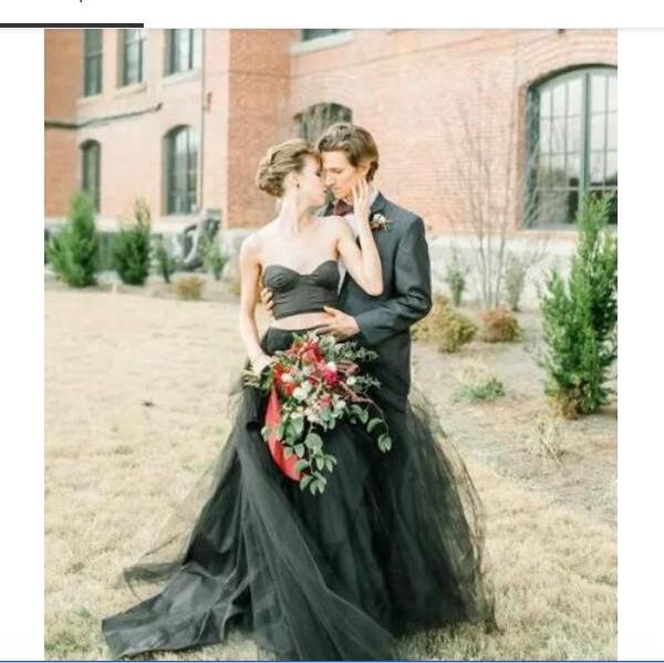 gothic style 2 pieces black wedding dresses sweetheart satin tulle a line vintage design bridal gowns custom size, White
gothic style 2 pieces black wedding dresses sweetheart satin tulle a line vintage design bridal gowns custom size, White