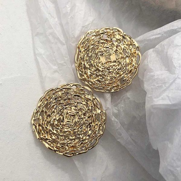 stud aensoa 2021 fashion gold color big earrings for women twist flowers round statement earring geometric jewelry gift, Golden;silver
stud aensoa 2021 fashion gold color big earrings for women twist flowers round statement earring geometric jewelry gift, Golden;silver