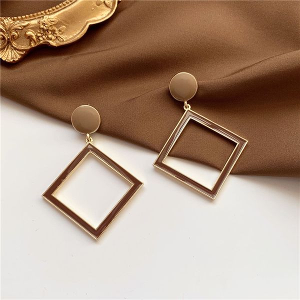 pendant earring women simple drop stud earrings square lady fashion jewelry wedding european gold color vintage stainless steel, Golden;silver
pendant earring women simple drop stud earrings square lady fashion jewelry wedding european gold color vintage stainless steel, Golden;silver