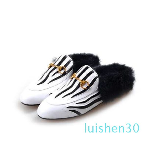 33-43 big sizeladies luxury fur mule slippers leather flat suede shoes flower snake mule fashion outdoor slippers fall and winter shoe l14, Black
33-43 big sizeladies luxury fur mule slippers leather flat suede shoes flower snake mule fashion outdoor slippers fall and winter shoe l14, Black