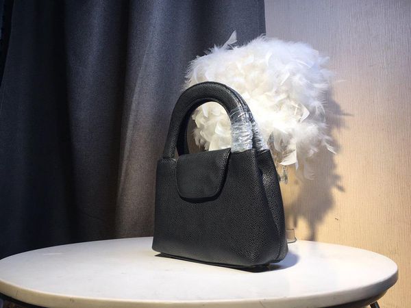 горячие продажи топ дизайнер роскошные женщины сумка сумка сумка crossbody регулируемый ремень из натуральной кожи холст урожай бесплатная д
горячие продажи топ дизайнер роскошные женщины сумка сумка сумка crossbody регулируемый ремень из натуральной кожи холст урожай бесплатная д