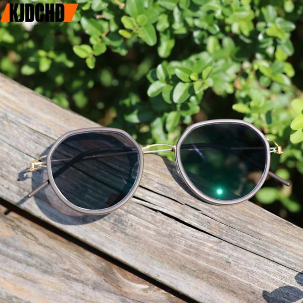 sunglasses 2021 fashion classic men reading glasses women sun pochromic lens round full frame oculos feminino, White;black
sunglasses 2021 fashion classic men reading glasses women sun pochromic lens round full frame oculos feminino, White;black