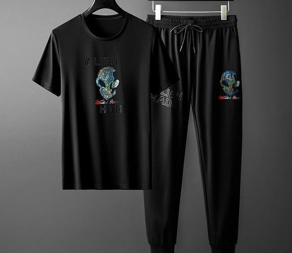 2020 summer new men's designer tracksuits sets luxury fashion running mens tracksuits sets slim clothing fashion sportswear suits size, Gray
2020 summer new men's designer tracksuits sets luxury fashion running mens tracksuits sets slim clothing fashion sportswear suits size, Gray
