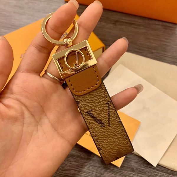 qualtiy designer keychain key ring holder designer key chain porte clef gift men women souvenirs car bag keychain, Silver
qualtiy designer keychain key ring holder designer key chain porte clef gift men women souvenirs car bag keychain, Silver