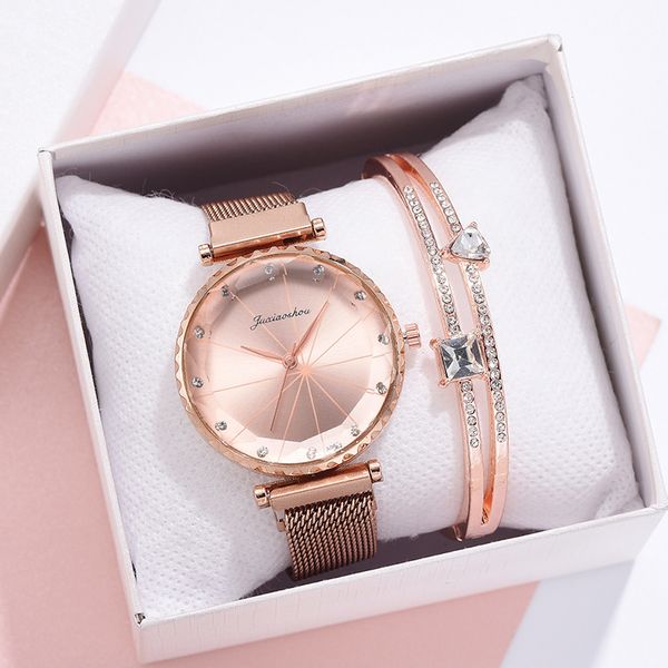 luxury 2pcs set watch for women new style casual rose gold rhinestone ladies watches dress female clock relogio feminino, Slivery;brown
luxury 2pcs set watch for women new style casual rose gold rhinestone ladies watches dress female clock relogio feminino, Slivery;brown