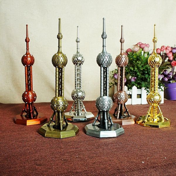 new style shanghai oriental pearl ornaments rhinestone led lights model electroplating workmanship tourism commemorative large and small num
new style shanghai oriental pearl ornaments rhinestone led lights model electroplating workmanship tourism commemorative large and small num