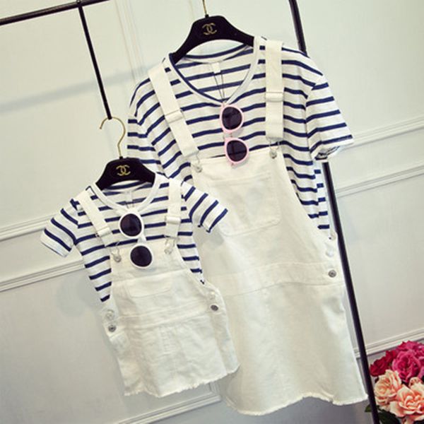 mother daughter dresses clothes 2020 summer baby girls two pieces set striped tees t shirt+ denim overalls family clothing suit, Blue
mother daughter dresses clothes 2020 summer baby girls two pieces set striped tees t shirt+ denim overalls family clothing suit, Blue