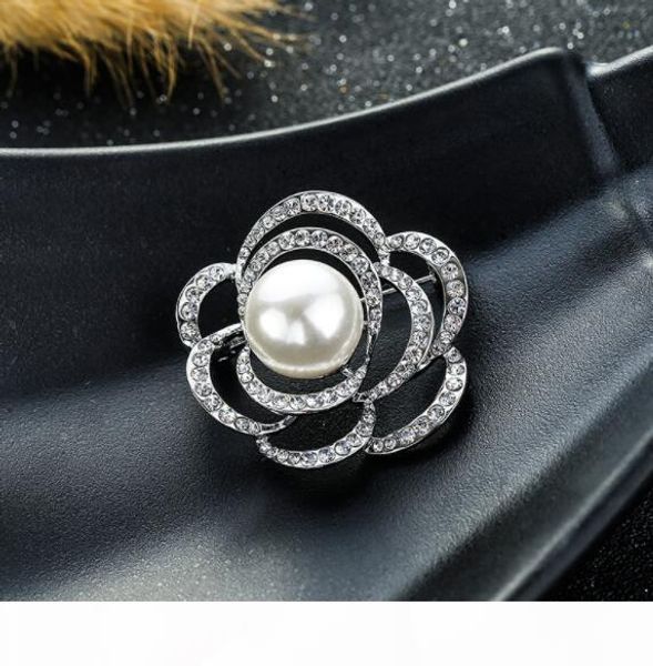 new earrings bohemia ladies openwork rose-studded brooch pearl dress holiday gift fashion accessories, Gray
new earrings bohemia ladies openwork rose-studded brooch pearl dress holiday gift fashion accessories, Gray