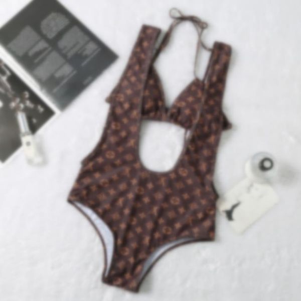 2020 designer swimwear women bikini swimsuit ladies summer beach luxury swimwsuit brand 1-piece swimwear bikini s-xl 2070227k, White;black
2020 designer swimwear women bikini swimsuit ladies summer beach luxury swimwsuit brand 1-piece swimwear bikini s-xl 2070227k, White;black