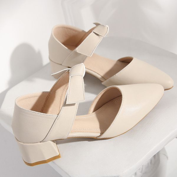 dress shoes fairy butterfly-knot pointed toe pu gladiator sandals women closed heels woman solid chunky med sandalias femme 2021, Black
dress shoes fairy butterfly-knot pointed toe pu gladiator sandals women closed heels woman solid chunky med sandalias femme 2021, Black