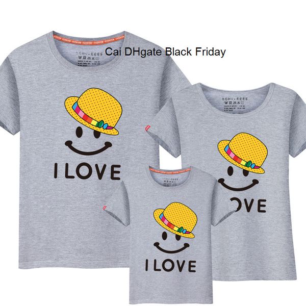 new summer family matching clothes child parent home smile love pattern t-shirt father mother kids outfits casual cotton tees, Blue
new summer family matching clothes child parent home smile love pattern t-shirt father mother kids outfits casual cotton tees, Blue