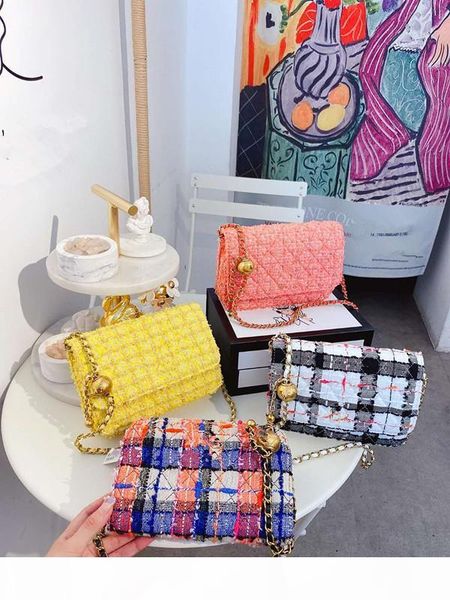 the new 2020 color one women shoulder bags bump cloth pearl chain oblique satchel female handbag with high quality
the new 2020 color one women shoulder bags bump cloth pearl chain oblique satchel female handbag with high quality