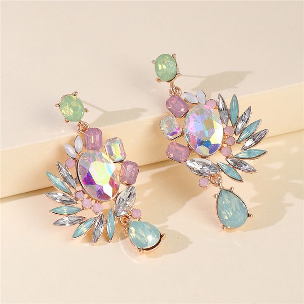 exaggeration colorful diamond women earrings trendy personality charm lady pendant studs 2 patterns lovely female earrings jewelry, Golden
exaggeration colorful diamond women earrings trendy personality charm lady pendant studs 2 patterns lovely female earrings jewelry, Golden