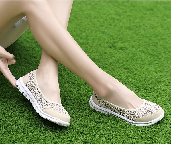 summer women flat shoes woman casual breathable shoes embroider chinese style slip on womens zapatos mujer, Black
summer women flat shoes woman casual breathable shoes embroider chinese style slip on womens zapatos mujer, Black