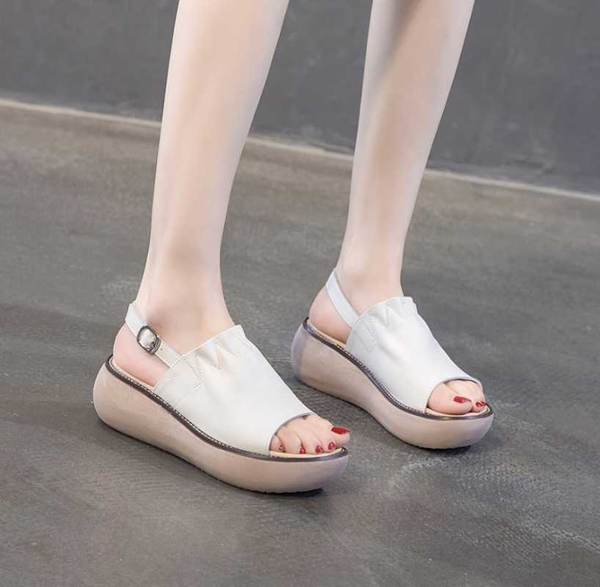 sandals women's summer thick bottom heightening new fashionable retro leather single shoes casual sandals fashion women, Black
sandals women's summer thick bottom heightening new fashionable retro leather single shoes casual sandals fashion women, Black