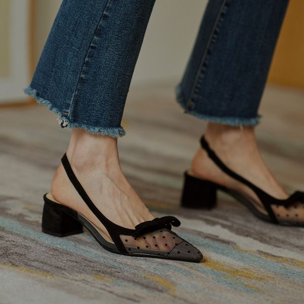 kmeioo classic polka dot sandals female shoes pointed toe square heels casual slingback pumps chunky heels dress shoes, Black
kmeioo classic polka dot sandals female shoes pointed toe square heels casual slingback pumps chunky heels dress shoes, Black
