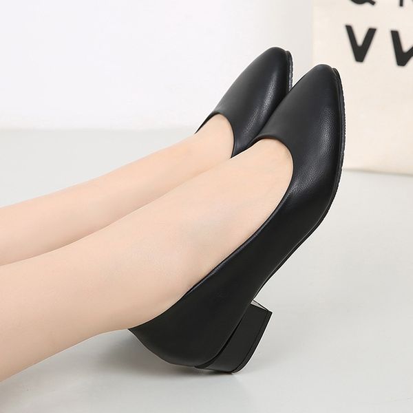 flat bottom in thick low heel pointed light black professional versatile temperament soft leather working shoes for women
flat bottom in thick low heel pointed light black professional versatile temperament soft leather working shoes for women