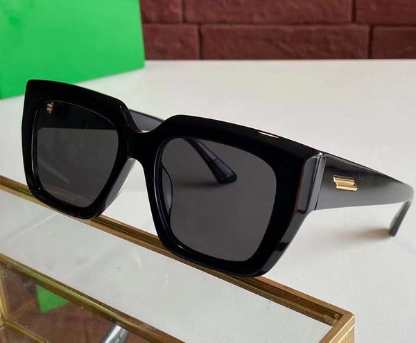 classic 1030s sunglasses black grey lens 52mm lunettes de soleil women sunglasses uv400 protection with box, White;black
classic 1030s sunglasses black grey lens 52mm lunettes de soleil women sunglasses uv400 protection with box, White;black
