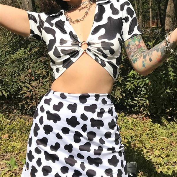 молочные коровы печати sexy two piece set 2 piece set женщины из двух частей обмундирования crop топ и юбка set streetwear bodycon matching, Gray
молочные коровы печати sexy two piece set 2 piece set женщины из двух частей обмундирования crop топ и юбка set streetwear bodycon matching, Gray