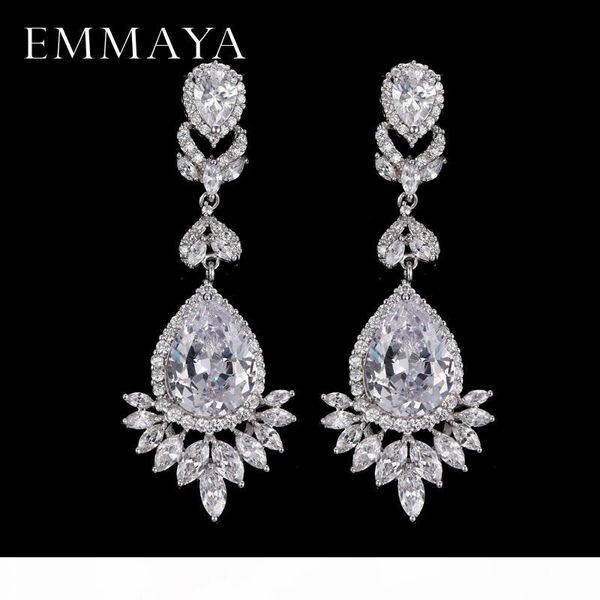 wholesale brand silver color long cz crystal drop earring fashion wedding women jewelry 
wholesale brand silver color long cz crystal drop earring fashion wedding women jewelry