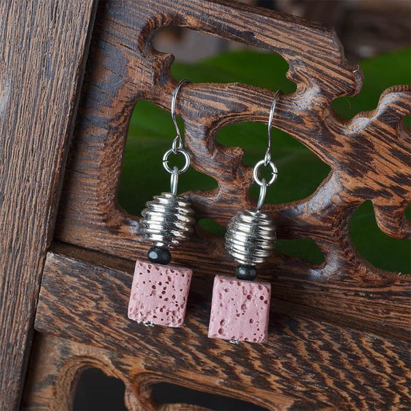 wholesale original volcanic stone square bead earrings national style headwear earrings retro style classic lave earrings ing, Silver
wholesale original volcanic stone square bead earrings national style headwear earrings retro style classic lave earrings ing, Silver