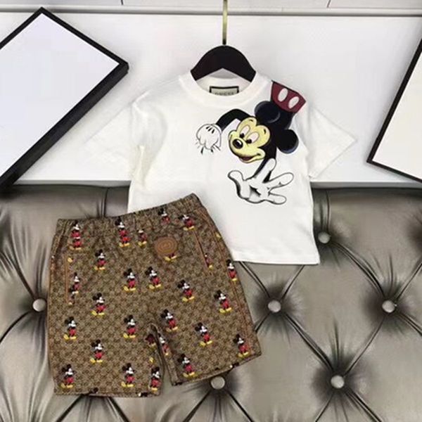 new fashion baby boys clothes t shirt+pants kids sport sets children clothing kids girls clothes suits, White 
new fashion baby boys clothes t shirt+pants kids sport sets children clothing kids girls clothes suits, White