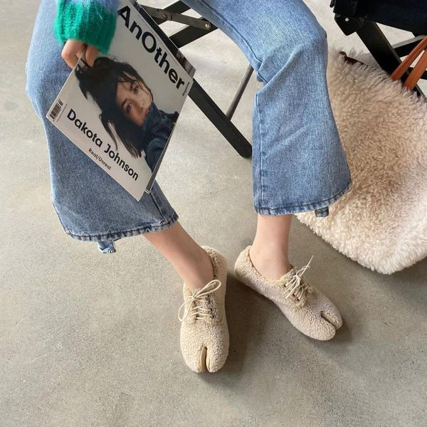 plush lamb's wool peas shoes women shoes plus velvet warm winter loafers lovely shunv xie cotton-padded, Black
plush lamb's wool peas shoes women shoes plus velvet warm winter loafers lovely shunv xie cotton-padded, Black