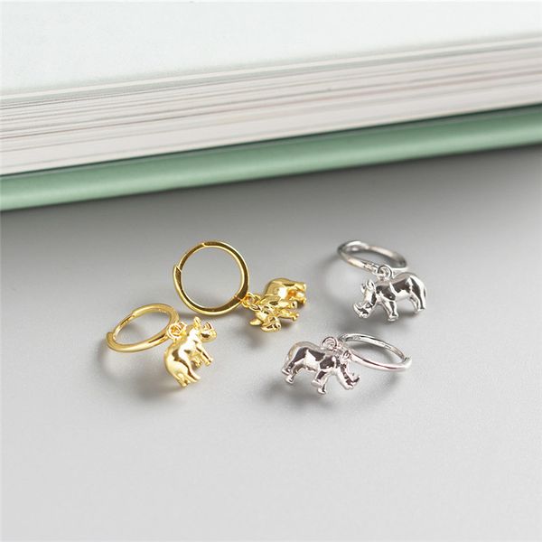 aprilgrass brand designer 100% 925 sterling silver animal rhinoceros pendant stud earrings for women fashion designer women simple earrings, Golden;silver
aprilgrass brand designer 100% 925 sterling silver animal rhinoceros pendant stud earrings for women fashion designer women simple earrings, Golden;silver