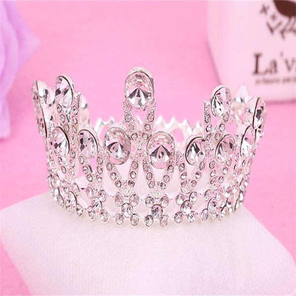 урожай барокко королева король невесты tiara корона для женщин headdress пром свадебные тиары и короны свадебные аксессуары для волос ювелир, Golden;silver
урожай барокко королева король невесты tiara корона для женщин headdress пром свадебные тиары и короны свадебные аксессуары для волос ювелир, Golden;silver