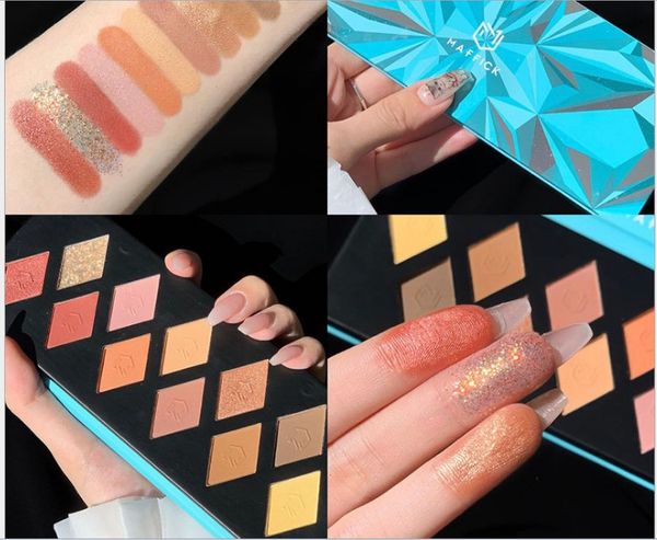 wholesale cosmetics make-up 11 color eye shadow plate smoky makeup pearlite micro matte makeup primer
wholesale cosmetics make-up 11 color eye shadow plate smoky makeup pearlite micro matte makeup primer