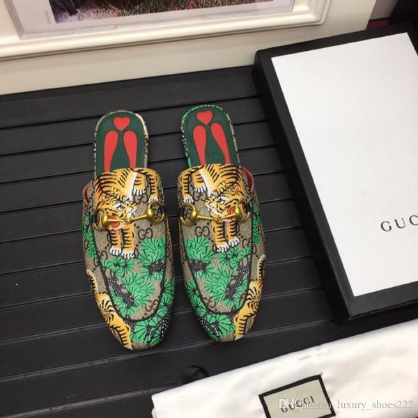 2020 latest green casual slippers men's casual shoes fashion trend comfortable shoe size 38-45 type 39745400567a
2020 latest green casual slippers men's casual shoes fashion trend comfortable shoe size 38-45 type 39745400567a