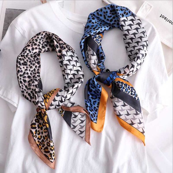silk scarf women 2020 summer square shawls and wraps fashion leopard printed office small hair neck hijabs foulard, Blue;gray
silk scarf women 2020 summer square shawls and wraps fashion leopard printed office small hair neck hijabs foulard, Blue;gray