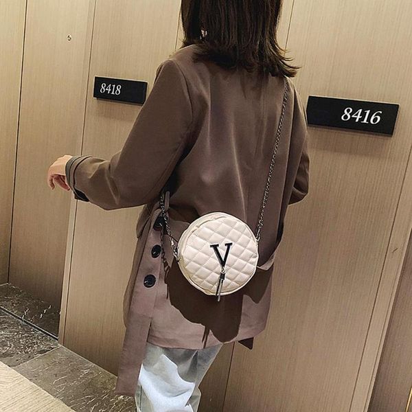 pu leather women crossbody bag casual chain purse zipper round shoulder small messenger bag fashion girl handbags
pu leather women crossbody bag casual chain purse zipper round shoulder small messenger bag fashion girl handbags